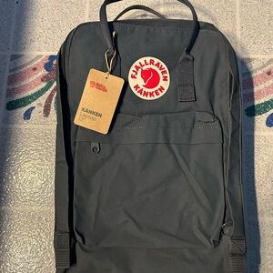 Kånken Black Backpack